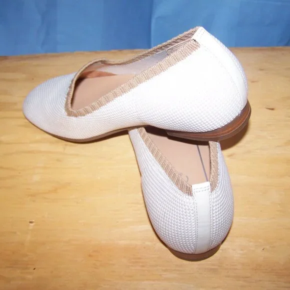 Vionic Loafers Sz 8 - Picture 3 of 4